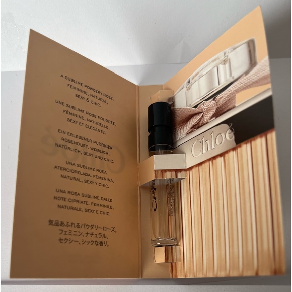 Chloe New eau de parfum Travel, Sample Sized - Picture 3 of 5